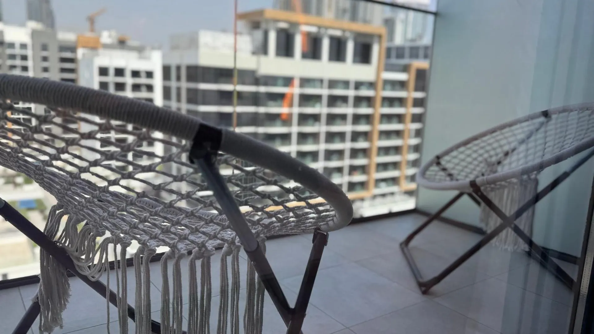 Apartment Ashri Elegant Studio Near Burj Khalifa Dubai